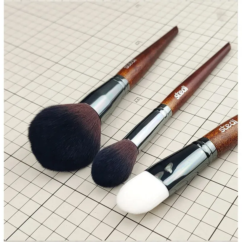Набор щеток для чистки моделей – обзор и цена Brush Bristle Set